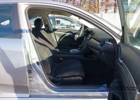 2019 Honda Civic Lx z USA, uszkodzony, nr VIN 2HGFC2F6XKH550170